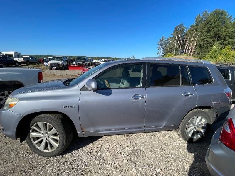 2009 Toyota Highlander Hybrid - AWD - 1 OWNER