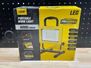 lot 7 image: Feit LED Work Light