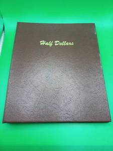 lot 7 image: Silver Half Dollar Coin Collection