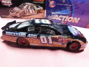 lot 14 image: 400 Brickyard Mone Carlo commemorative #1 Limited edition Action Nascar 2001 die cast