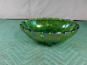 lot 76 image: Green Carnival glass dish