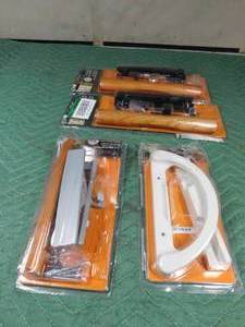 lot 80 image: 4 Patio door handles