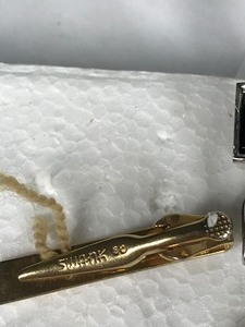 lot 209 image: Lot of Jewelry