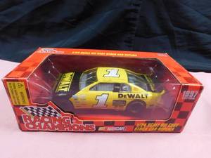 lot 50 image: 1997 Limited Edition Racing Champion die cast Dewalt #1 Nascar