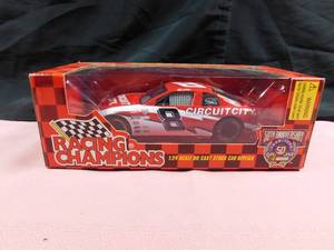 lot 59 image: 1998 Nascar 50th Anniversary collectors edition Hunt Stricklin #8 Circuit City die cast car