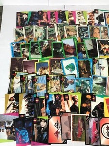 lot 370 image: Lot of Random Collectible Cards