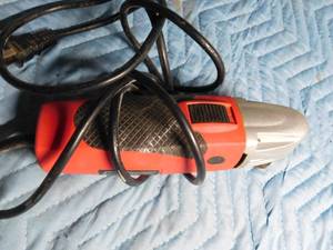 lot 119 image: Multi-function power tool