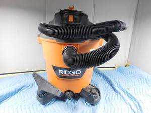 lot 134 image: Lg wet vac