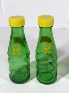 lot 393 image: Vintage 1974 Squirt Salt & Pepper Shakers in Original Box