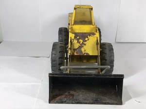 lot 397 image: Vintage Metal Mighty Tonka Front End Loader
