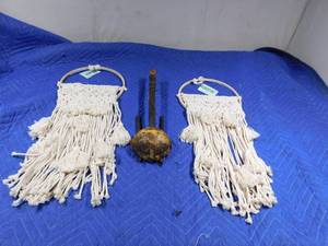 lot 331 image: Native Morrocco and 2 wall decorations