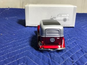 lot 87 image: SpecCast 1934 Ford Sedan Delivery Car Die Cast Bank