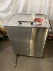 lot 23 image: MSRP $2700 Chattanooga Hydrocollator M-2 Mobile Hot Packs Heating Unit For Chiropractors, Animal Clinics, Physical Therapy Rehab Centers & More - Good Working Condition 
