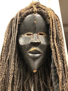 lot 11 image: Old Carved Dan Mask- Liberia &nbspIvory Coast