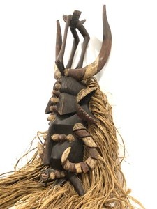 lot 12 image: Large & Elaborate Old Senufo Kpelie Mask
