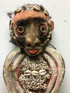 lot 50 image: Papua New Guinea Figural Ceremonial Piece