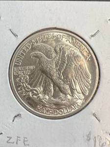 1944 US WALKING LIBERTY HALF DOLLAR