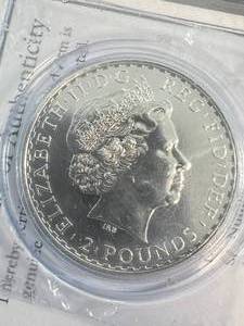 1 TROY OZ .999 FINE SILVER 2012 BRITTANIA ROUND