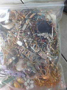 Bulk Lot Of Assorted Jewelry