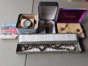 Black Hills Gold & Fossil Watches, Vintage Necklace & Purple Stone Necklace & Earring Set