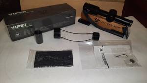 lot 4 image: Viper PST Gen II PST 1605 1-6x24 riflescope