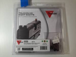 lot 31A image: Trijicon HD Night Sight Self-luminous, three-dot