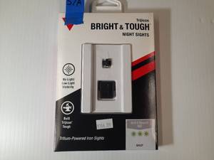 lot 37A image: Trijicon Bright & Tough Night Sight set for Smith & Wesson
