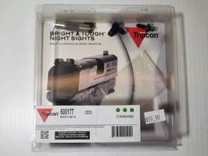 lot 376 image: Trijicon 600177 Bright & Tough Self Luminous Night Sight M16AR15
