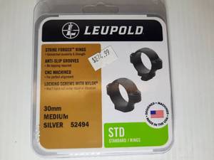 lot 409 image: Leupold Standard Rifle Scope Ring, 30mm, Medium, Silver, 52494