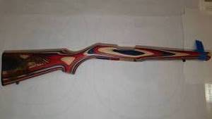 lot 32A image: Wood Patriotic themed Rifle, red, blue, engrave eagle on the stock
