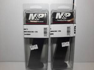 lot 624 image: (2) M&P by Smith & Wesson Magazine, 9MM  17RD