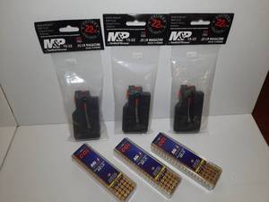 lot 1225 image: 6) Firearm Magazines (3) CCi Minii Mag Hollow Point, 100 Cartridges  (3) M&P by Smith Wesson, .22 LR