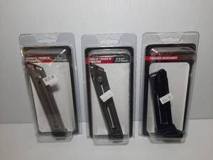 lot 1229 image: (3) Ruger Magazines (2) Ruger Mark III Mark IV, 22 LR 10 RDS SR-22P 22LR, 10 RD