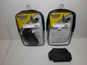 lot 1325 image: (2) Pegasus by DeSantis Slim Tuk Holster (ambidextrous). Taurus G3, 137KJ5QZ0