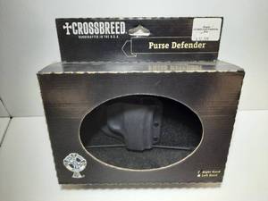 lot 1338 image: Crossbreed Purse Defender, RH Ruger, Black, LC380LC9LC9S