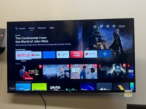 lot 796 image: 2022 TCL 40-inch Class 3-Series HD LED Smart Android TV - 40S334
