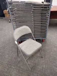 lot 1548 image: (22) Padded Folding Chairs. NOTE Rack is offered in Lot 1547.