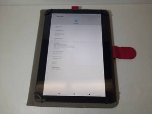 lot 1621 image: qunyiCO Android 11 Tablet10 inch, Model Y10, with pink case