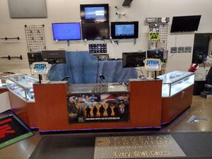 lot 150A image: 96 Retail Counter with (2) adjoining, one-third vision, freestanding showcases.