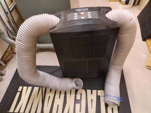 lot 1645 image: Tripp-Lite Portable Air Conditioning Unit, SRCOOL12K