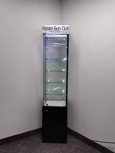 lot 1721 image: Retail Tower with Cabinet Base
