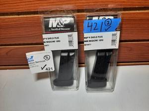 lot 421 image: (2) M&P by Smith & Wesson Magazine, 9 Shield 9mm 13 RD 3014411
