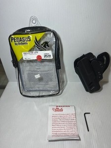 lot 1305 image: Pegasus by DeSantis Holster Facilitator, Left Hand, Glock 17,