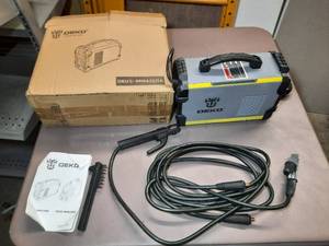 lot 1905 image: DECO portable handheld MMA 160AWelder, OKUS-MMA160A