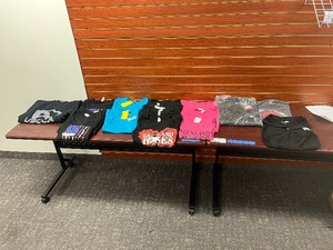 lot 1954 image: 16 Shirts Guns & Roses A Girl & A Gun C Port Rothco Corner Stone