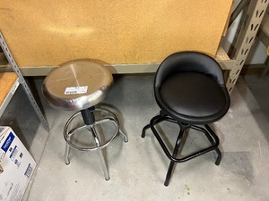 lot 1747 image: (2) Adjustable Stools, Adjustable Height Swivel Range Stool and a Seville Classics Stainless Steel Industrial Stool