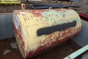 lot 58 image: Steel Diesel Fuel Tank