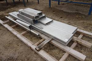 lot 76 image: Assorted Stainless Steel Material - Rectangle, Square, Flat