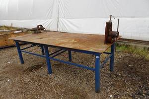 lot 79 image: Steel Welding Table - with Vise and Roller