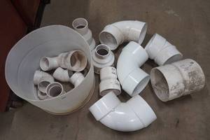 lot 19 image: Assorted Large PVC Connectors